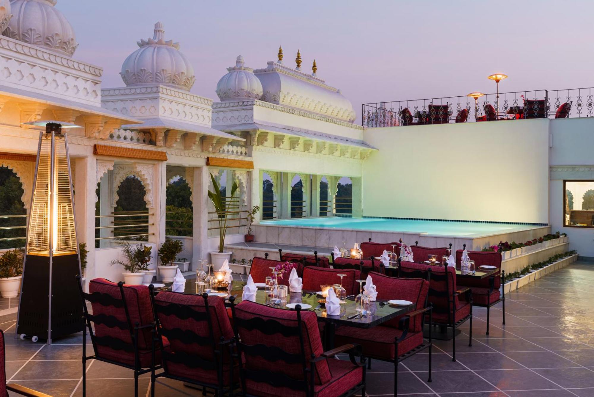 Chunda Haveli Hotel Udaipur Exterior photo