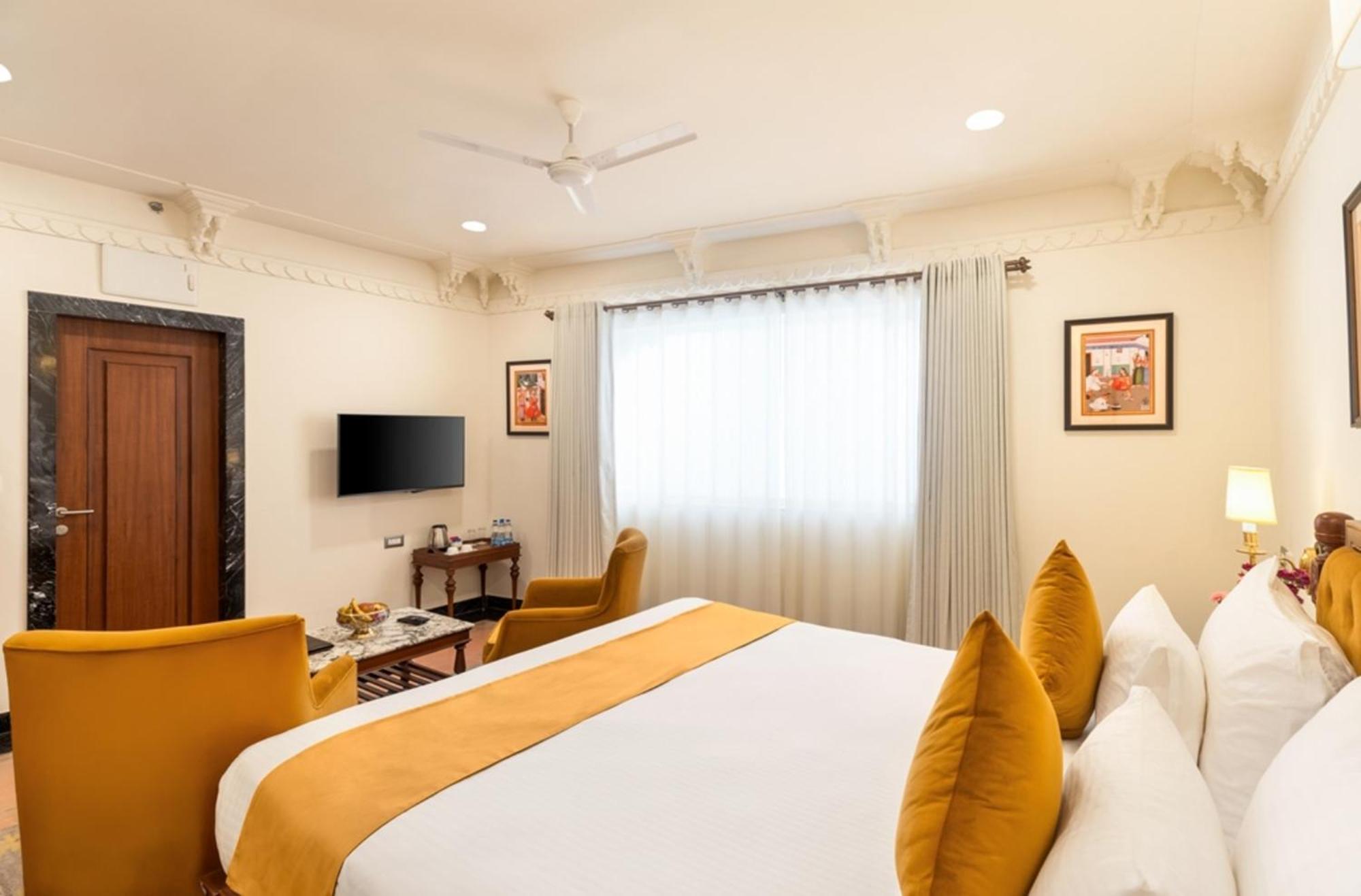 Chunda Haveli Hotel Udaipur Exterior photo