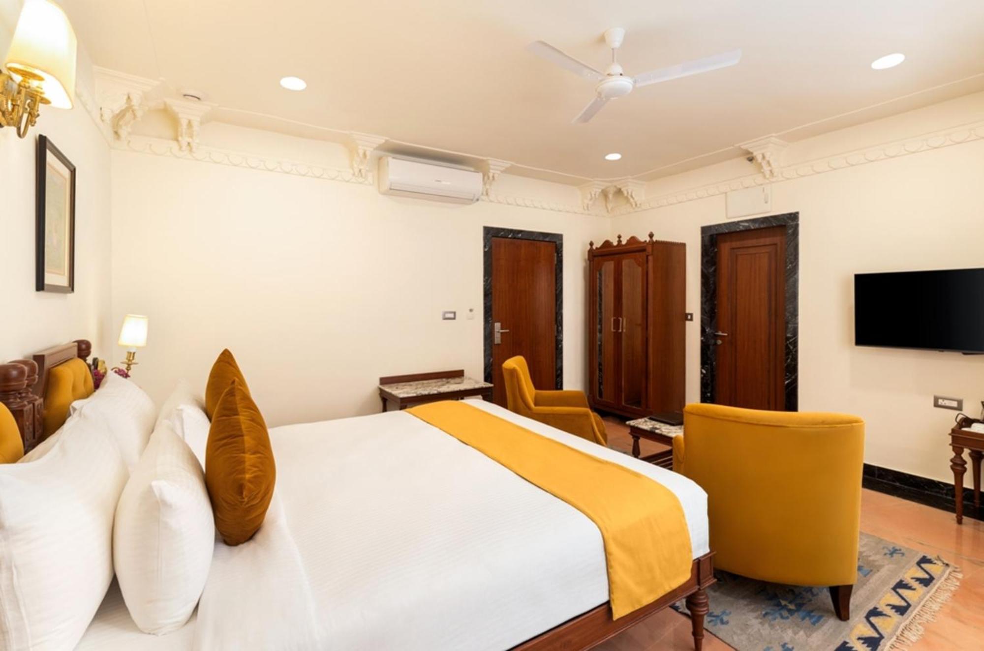 Chunda Haveli Hotel Udaipur Exterior photo