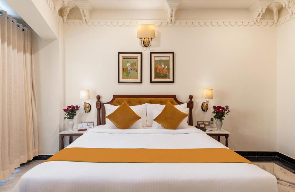 Chunda Haveli Hotel Udaipur Exterior photo